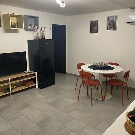 Holiday home Verga's *